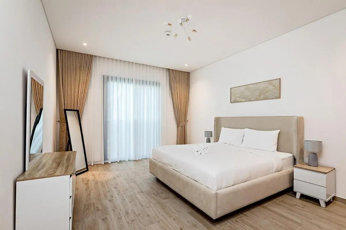 City Walk Green Planet View 1Br Dubai Apartment