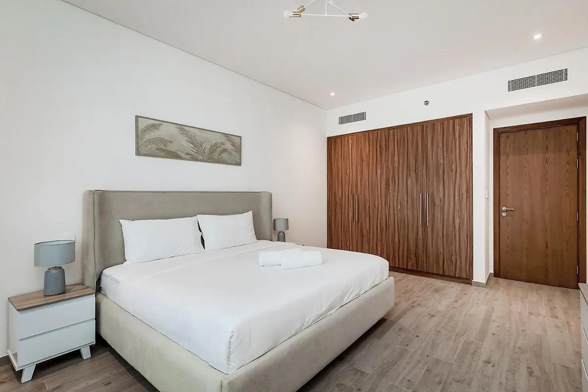 Apartment City Walk Green Planet View 1Br Dubai