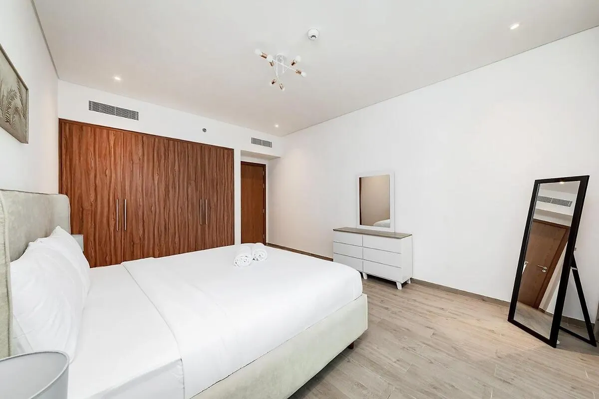City Walk Green Planet View 1Br Dubai Apartment